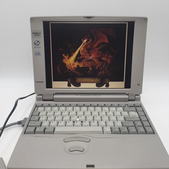 Vtg Toshiba Satellite Pro Series 425CDT /810 PA1225U Pentium Works Powers On - Picture 3 of 16